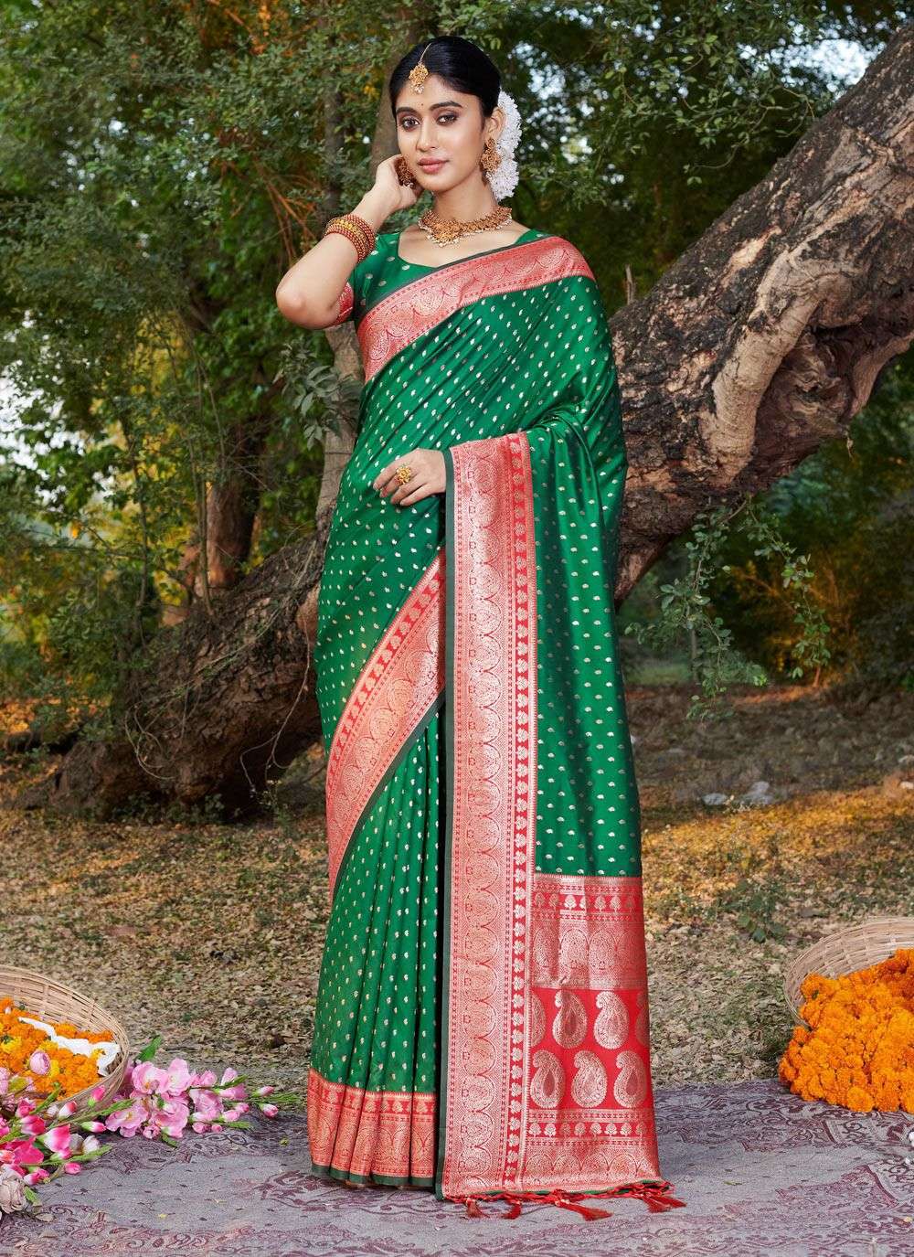 Bunawat Urvashi Silk 10506 To 10511 Fancy Banarasi Silk Saree Catalog Dealers