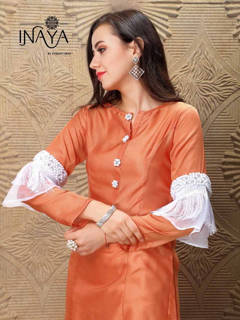 Buy Straight Kurti With White Cigarette Pant Pakistani Pant Red Online in  India - Etsy
