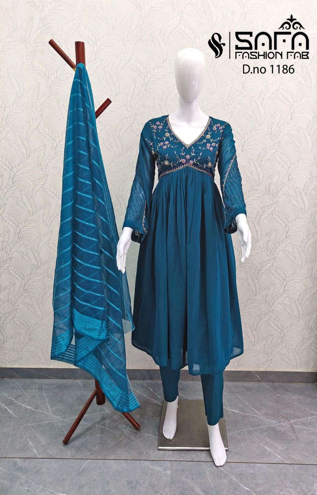 Pakistani Indian Long Kurti Kurta Traditional Designer Gown Anarkali New  Dress | eBay