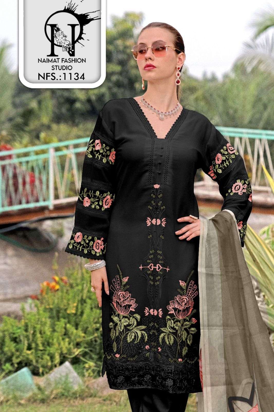 Naimat Nfs 1134 Readymade Pakistani Suit Catalog Wholesale